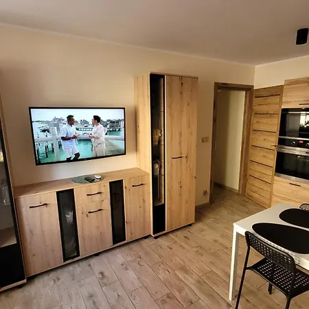 Apartman Jodlowa 17 *